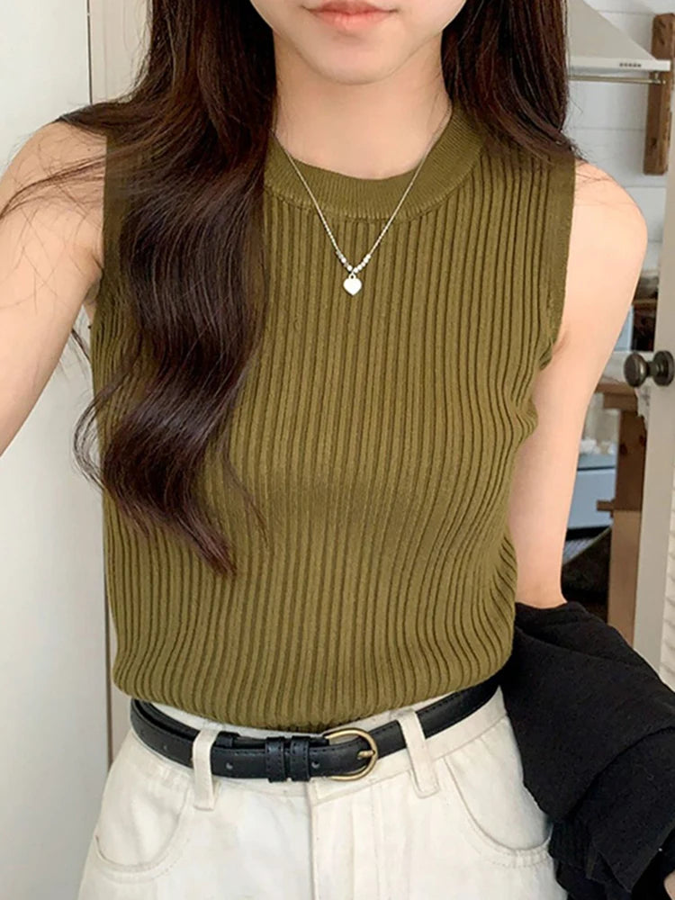 Sleeveless Knitted Top